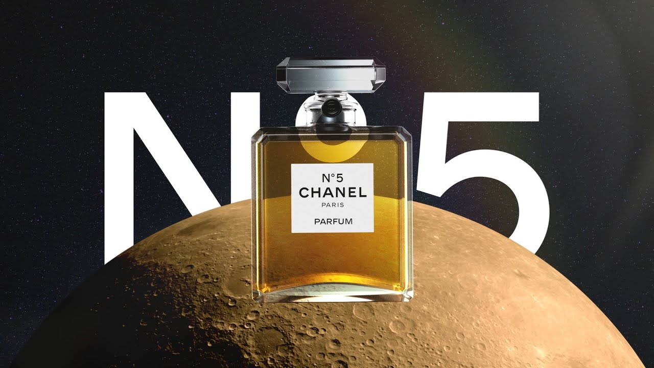 Why Is Chanel No5 The World's Favourite Perfume? - HubPages